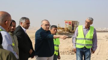وزير الأشغال يتفقد مشاريع طرق في الكرك ويؤكد حرص الحكومة على تحسين البنية التحتية