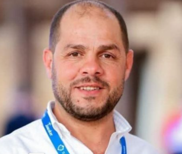 وزير الاتصال الحكومي ينعي الزميل عبدالرزاق أبو هزيم