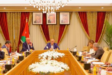 مالية الأعيان تناقش السياسات الاقتصادية العامة مالية الأعيان تناقش السياسات الاقتصادية العامة