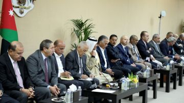 العيسوي من الكرك: سيتم دراسة ومتابعة جميع المطالب العيسوي من الكرك: سيتم دراسة ومتابعة جميع المطالب