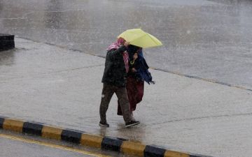 زخات رعدية وعدم استقرار جوي مساء الاثنين والأرصاد تحذر .. تفاصيل