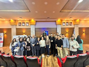 ندوة في عمان الأهلية حول المنح والفرص والفعاليات الثقافية في الصين ندوة في عمان الأهلية حول المنح والفرص والفعاليات الثقافية في الصين