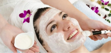 فوائد النشا مع ماء الورد للبشرة