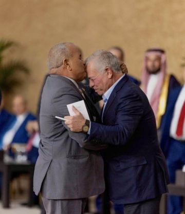 كركي للملك: زوجتي حملتني أمانة بتقبيل جبينك