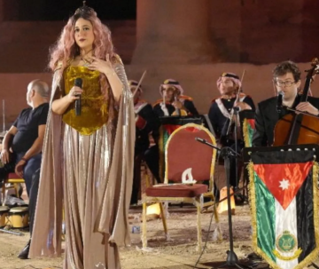 بعد دعوى أشقاء مايكل جاكسون... بريزات يدعو لزخم فني في البترا