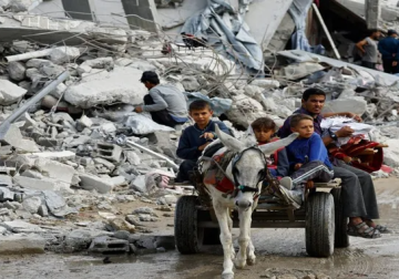 غارات إسرائيلية على أحياء متفرقة في غزة