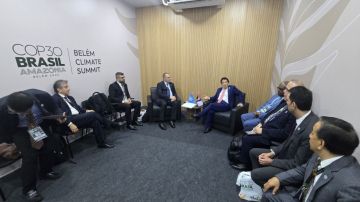 وزير البيئة يبحث مع الفاو مستجدات مشروعي المناخ الأخضر و الاقتصاد الأزرق 