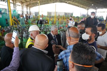 مصفاة البترول الأردنية تنظم جولة إعلامية على محطة تعبئة غاز عمان- أبو علندا للاطلاع على عمليات التعبئة والتطوير مصفاة البترول الأردنية تنظم جولة إعلامية على محطة تعبئة غاز عمان- أبو علندا للاطلاع على عمليات التعبئة والتطوير