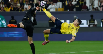  من كوكب آخر .. رونالدو يذهل العالم بمقصيته مع النصر السعودي