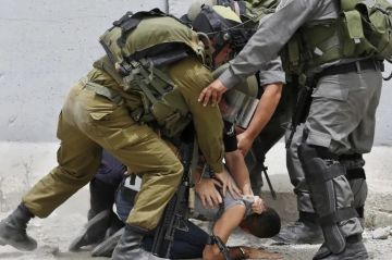 المركز الفلسطيني للدفاع عن الأسرى: المصادقة على قانون إعدام الأسرى جريمة حرب إسرائيلية المركز الفلسطيني للدفاع عن الأسرى: المصادقة على قانون إعدام الأسرى جريمة حرب إسرائيلية