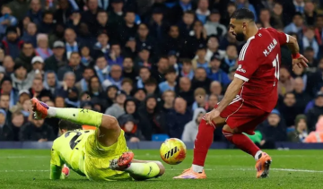 كاراغر من جديد: مجاملة ليفربول لصلاح يجب أن تنتهي فورا كاراغر من جديد: مجاملة ليفربول لصلاح يجب أن تنتهي فورا