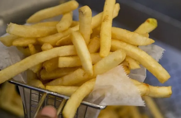 معلومات عن البطاطا المقلية .. تعرفوا إليها