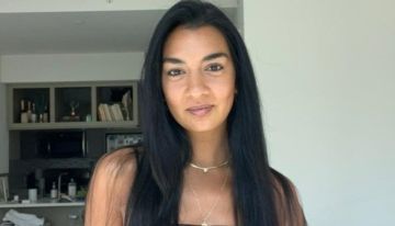 شاهد.. ثلاثينية تجني آلاف الدولارات يوميا من جمال يديها وقدميها شاهد.. ثلاثينية تجني آلاف الدولارات يوميا من جمال يديها وقدميها