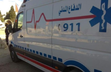 إصابة سيدة بحادث دهس إثر تدهور مركبة في عمان إصابة سيدة بحادث دهس إثر تدهور مركبة في عمان