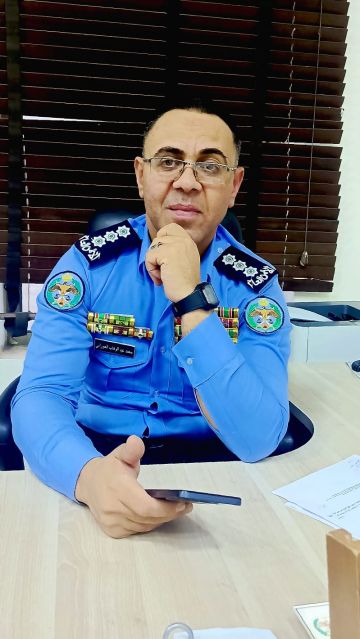 الأهل والأقارب يهنئون النقيب محمد عبدالوهاب الحوراني بالترقية في جهاز الأمن العام الأهل والأقارب يهنئون النقيب محمد عبدالوهاب الحوراني بالترقية في جهاز الأمن العام