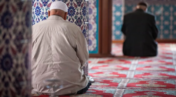 وفاة مصل أردني بعد خروجه من المسجد فجرا بحادث دهس