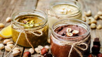 تحذيرات من زبدة المكسرات