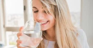 ماذا يحدث لجسمك عندما تشرب أقل من نصف لتر ماء يوميا؟