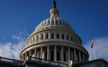 الكونغرس يوافق على إنهاء أطول إغلاق حكومي في تاريخ أميركا