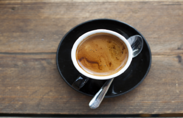 مطربة الأوبرا لودميلا سيرجينكو تجهز قبرها بشاهدة وصورة بجانب زوجها الراحل مطربة الأوبرا لودميلا سيرجينكو تجهز قبرها بشاهدة وصورة بجانب زوجها الراحل