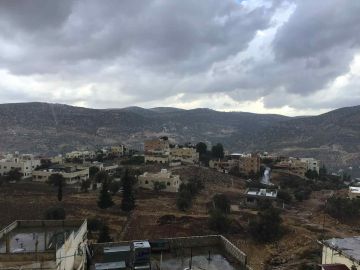 تساقط غزير للأمطار والبرد في عجلون والجهات المعنية ترفع جاهزيتها تساقط غزير للأمطار والبرد في عجلون والجهات المعنية ترفع جاهزيتها