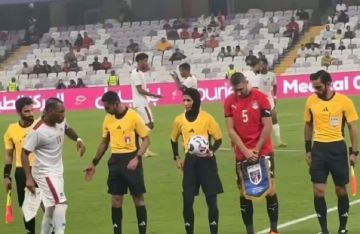 شاهد.. حكمة إماراتية تلغي هدفا ملعوبا لمنتخب مصر