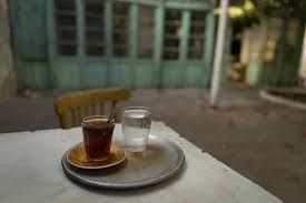 أفضل 10 مشروبات مسائية لتخفيف الوزن بطريقة طبيعية