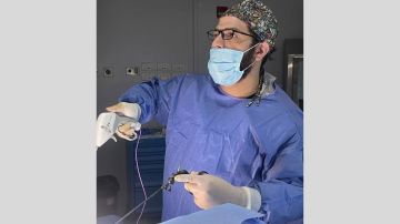 مستشفيات البشير تجري أول عملية ربط لعنق الرحم بالمنظار