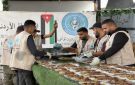 الحملة الأردنية للإغاثة تقدم وجبات لمرضى الكلى في مجمع ناصر الطبي - jo