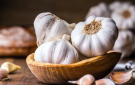 لتقوية المناعة- إليك أفضل وقت لتناول الثوم