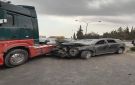 إصابات بحادث تصادم بين مركبتين في منطقة اليادودة