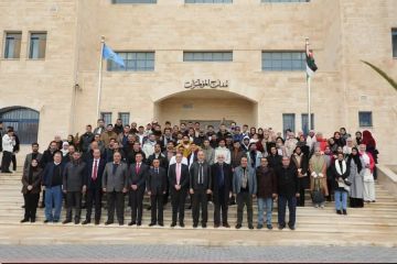 جامعة الزرقاء تنظم محاضرة حول تحولات المستقبل في عصر الذكاء الاصطناعي 