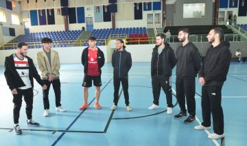 رئيس جامعة البترا يلتقي أسرة الكاراتيه الأردنية ويشيد بإنجازات المنتخب رئيس جامعة البترا يلتقي أسرة الكاراتيه الأردنية ويشيد بإنجازات المنتخب