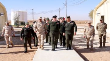 الحنيطي يتفقد مركز تدريب خدمة العلم الحنيطي يتفقد مركز تدريب خدمة العلم