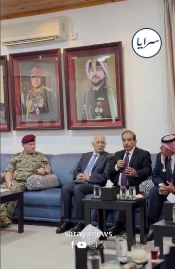 بالفيديو .. أحد رفاق السلاح يستذكر مع الملك مناورة الدروع والمشاة وقصة طيارته بالفيديو .. أحد رفاق السلاح يستذكر مع الملك مناورة الدروع والمشاة وقصة طيارته