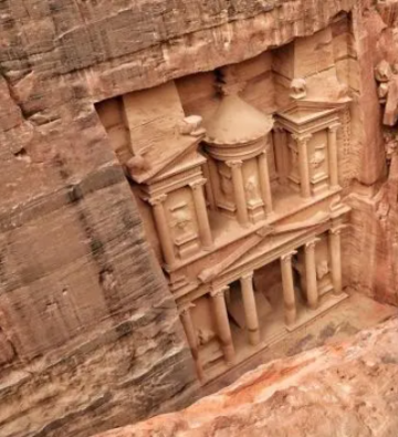 سلطة البترا تؤكد خلو الموقع الأثري من الزوار حرصا على السلامة خلال المنخفض