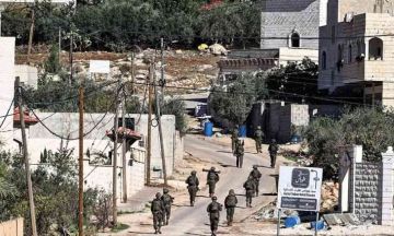 الحجارة الخمسة... اسم عملية أم مرآة نفسية لجيش يختبئ خلف الكلمات؟ عاجل الحجارة الخمسة... اسم عملية أم مرآة نفسية لجيش يختبئ خلف الكلمات؟ عاجل