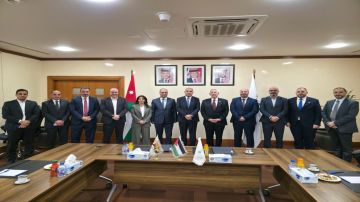 العقبة وعمان توقعان مذكرة تعاون لتعزيز التنمية الحضرية