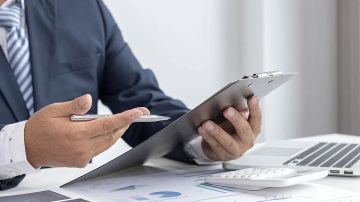 ديوان المحاسبة 2024 يكشف مخالفات الأشغال والعطاءات