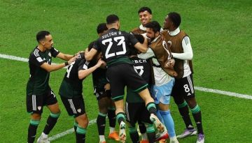 الإمارات تقصي الجزائر وتتأهل لمواجهة المغرب في نصف نهائي كأس العرب الإمارات تقصي الجزائر وتتأهل لمواجهة المغرب في نصف نهائي كأس العرب