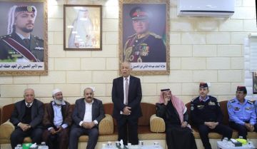 مندوبا عن الملك وولي العهد .. العيسوي يعزي الشلول والصبيحات والغزالي والعثمان مندوبا عن الملك وولي العهد .. العيسوي يعزي الشلول والصبيحات والغزالي والعثمان