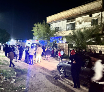 بالفيديو .. العثور على جثة أربعيني متوفيا داخل منزله بالاغوار الشمالية بالفيديو .. العثور على جثة أربعيني متوفيا داخل منزله بالاغوار الشمالية