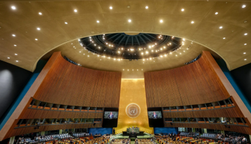 الجمعية العامة تعتمد قرارات بشأن القضية الفلسطينية