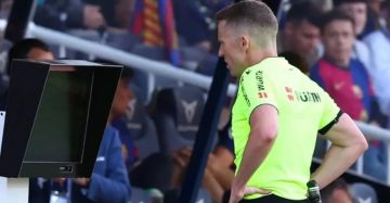 اعتراف تحكيمي يهز الليغا: 10 أخطاء (فيديو) تغيّر مشهد المنافسة