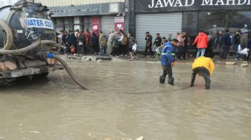 تحذير من خطر المنخفض الجوي وسط انهيار منظومة تصريف المياه في غزة تحذير من خطر المنخفض الجوي وسط انهيار منظومة تصريف المياه في غزة