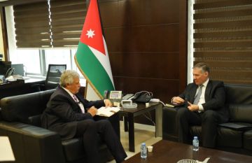 القطامين: تعزيز التعاون مع بريطانيا لتطوير منظومة النقل في الأردن القطامين: تعزيز التعاون مع بريطانيا لتطوير منظومة النقل في الأردن