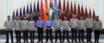 مدير الأمن العام يلتقي فريق صنع بعزيمة الفائز بجائزة الحسين للعمل التطوعي مدير الأمن العام يلتقي فريق صنع بعزيمة الفائز بجائزة الحسين للعمل التطوعي