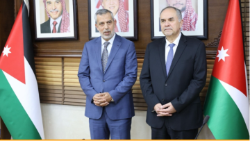 58 محاميا يؤدون اليمين القانونية أمام وزير العدل 58 محاميا يؤدون اليمين القانونية أمام وزير العدل