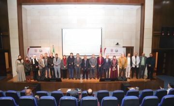 جامعة البترا تستضيف ملتقى نقد الشعر الخامس بمناسبة اليوم العالمي للغة العربية