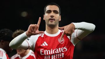 أرتيتا: ميرينو واحد من مهاجمي الفريق أرتيتا: ميرينو واحد من مهاجمي الفريق